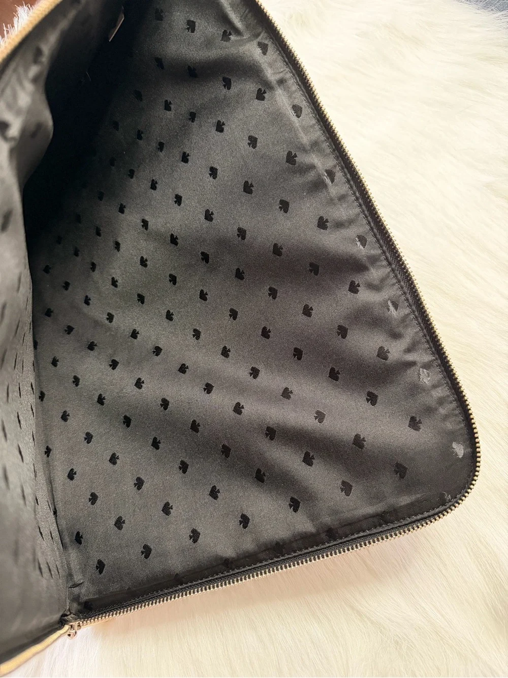 kate spade Leopard Zip Laptop Case- Brown/Black